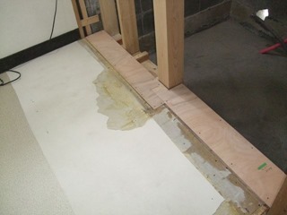 0-豬ｴ螳､繝ｻ閼ｱ陦｣蟾･莠欺061-2_圧縮