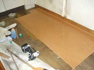 内装　床 (13)